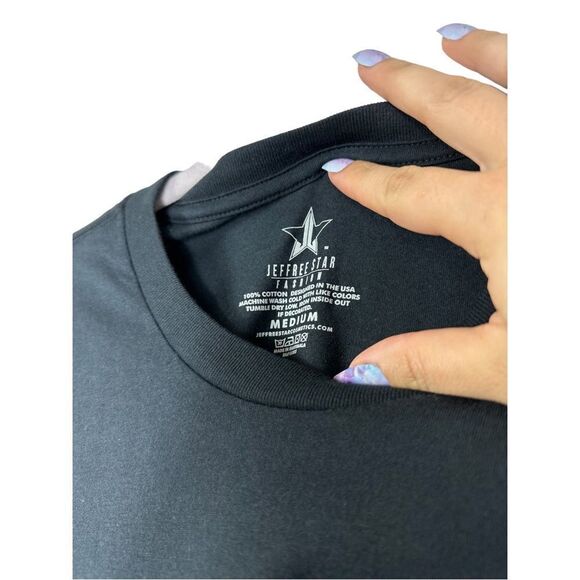 Jeffree Star Cosmetics Exclusive Logo Spring 2021 Mystery Box Tee - Picture 6 of 8